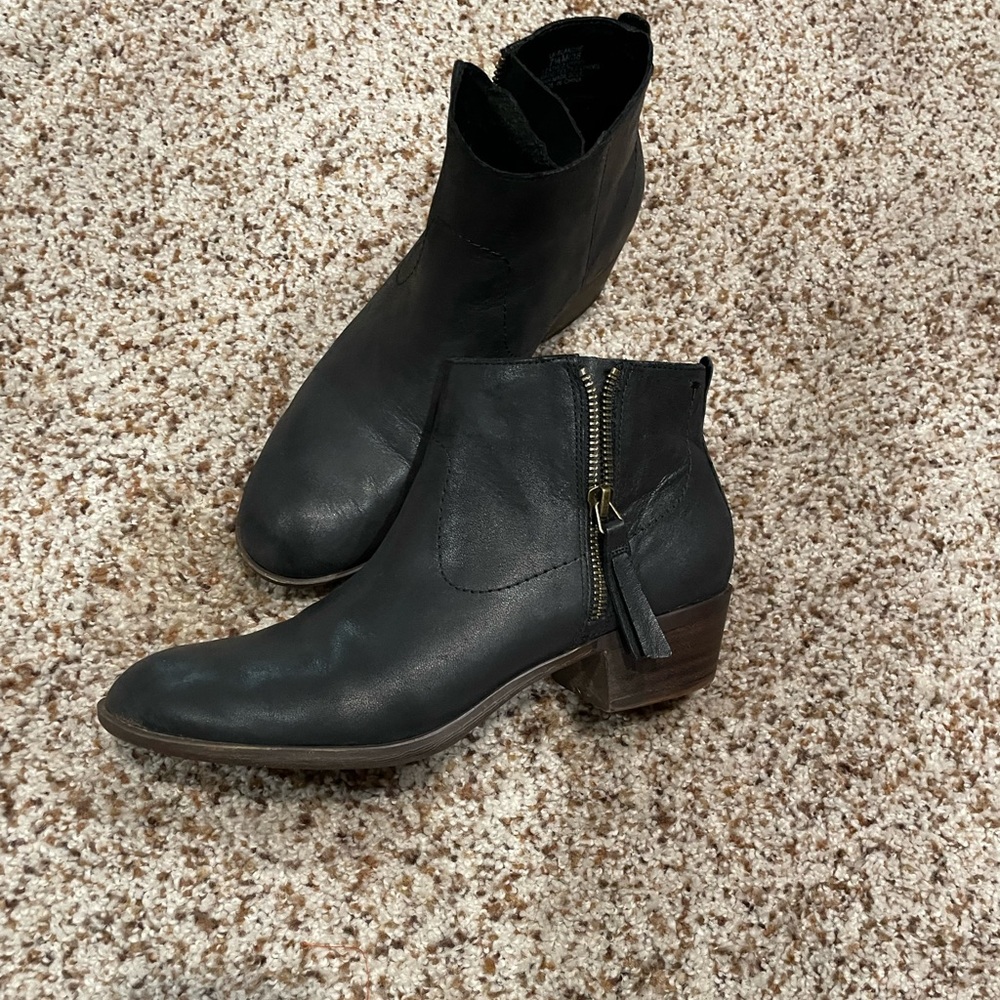 Lucky Brand Blandre Bootie—Black-7.5-Only worn a couple of times